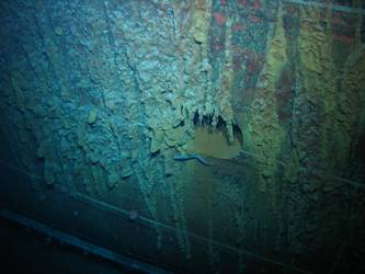 Stbd concealed underwater torpedo tube